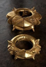Ashanti Gold | Large heavy gold bracelets called Benkum Benfra | Image via Pinterest