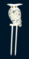 Frances Wright | Chinese export ivory Comb | Frances Wright Collection