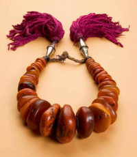 amber-necklace-morocco