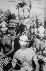 Four-Kalinga-maingor-photographed-at-the-Baguio-Carnival-and-Exposition-of-1949-Photo-Credit-Antonio-Balinte